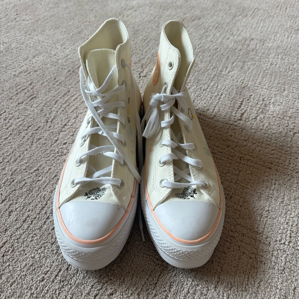 Converse Chuck Taylor All Star Lift Platform Canvas